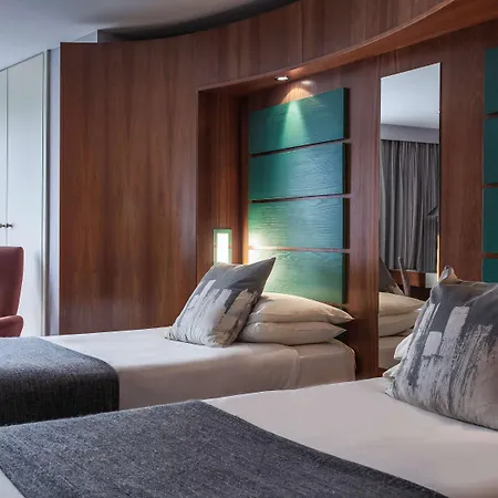 Hotel Mercure Brigstow 4*