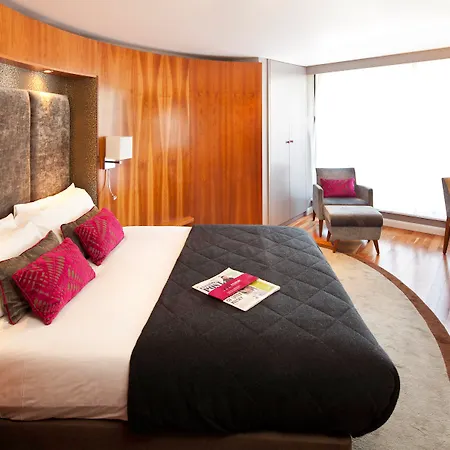 فندق Mercure Brigstow 4*