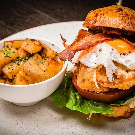 Mercure Brigstow 4* Bristol