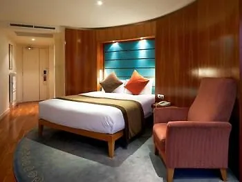 Mercure Brigstow 4* Bristol