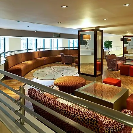 Mercure Brigstow Hotel