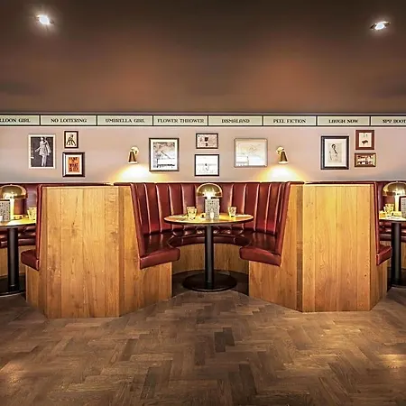 Mercure Brigstow Hotel 4*