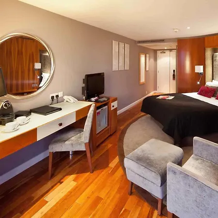 Mercure Brigstow