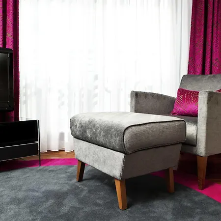 Mercure Brigstow Szálloda 4*