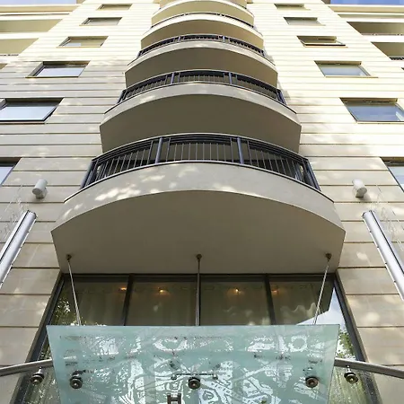 Mercure Brigstow 4* Bristol